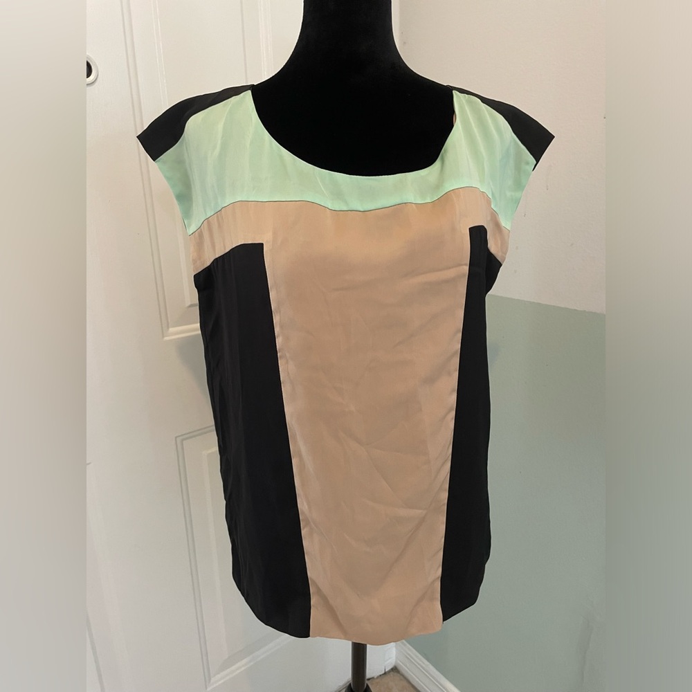 Vero fashion Classic women’s blouse black, carmelite and green size S